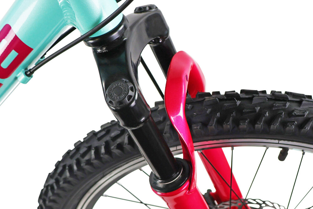 Rower młodzieżowy INDIANA Roxy Jr 24 cale dla dziewczynki Miętowo-różowy zbliżenie na amortyzator rower typu hardtail przedni amortyzator marki G.W. typ GW-N781 24 ułatwia najeżdżanie na przeszkody i niweluje wstrząsy na kierownicy
