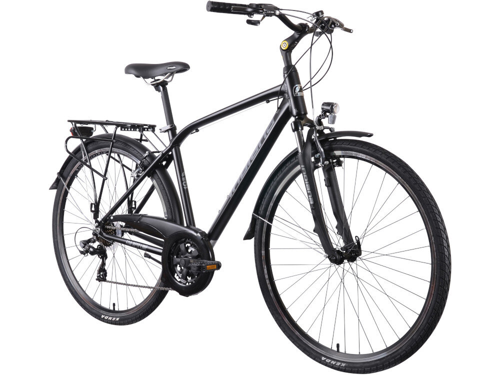 Rower trekkingowy INDIANA X-Road 1.0 M17 28 cali Czarny rower na białym tle widoczny pod skosem do jazdy w mieście poza miastem dla mężczyzn komfort jazdy po asfalcie po nieutwardzonych drogach trekkingowa geometria jazda w niemęczącej naturalnej wyprostowanej pozycji