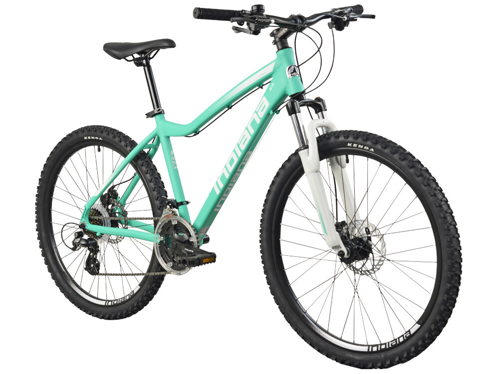 Rower górski MTB INDIANA X-Pulser 2.6 D15 26 cali damski Miętowo-biały rower na białym tle widoczny od przodu po skosie góral pojazd dla sportowców do jazdy wyczynowej uniwersalny dla amatorów zwrotny łatwo wchodzi w zakręty do jazdy w mieście za miastem w lesie na górskim szlaku w błocie nie za głębokim piachu