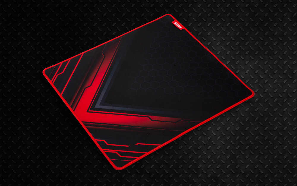 MARVO Blaze M komfort i precyzję 350 x 300 x 3 mm obszerną przestrzeń roboczą - czarno czerwona podkładka z czerwonym obszyciem krawędzi