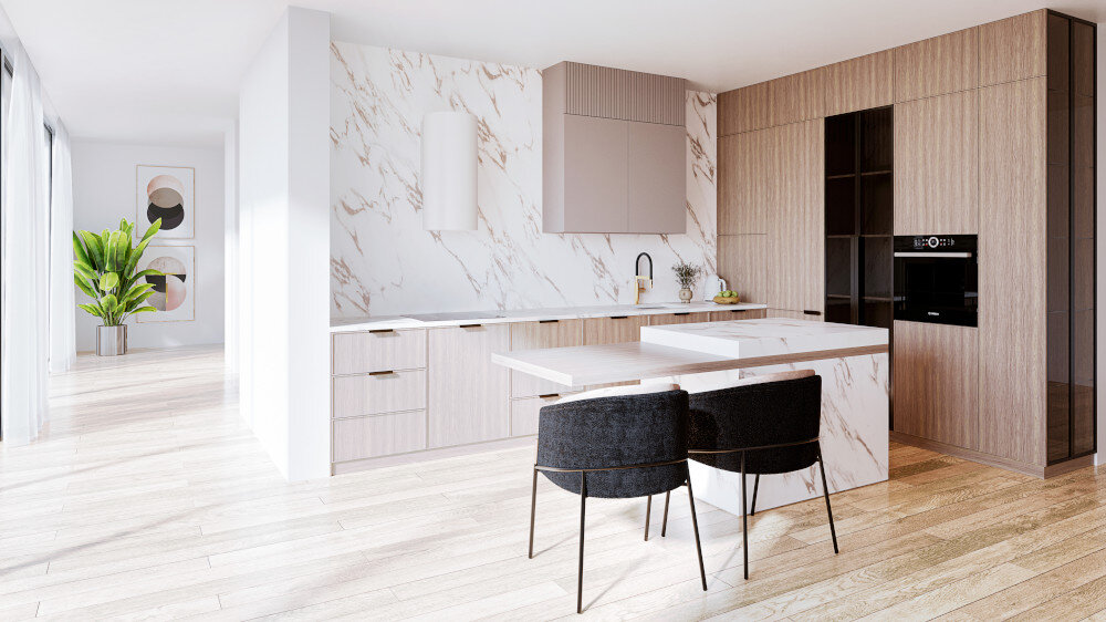 Okap LANILIA Newelio 39.1 Elegancka, jasna kuchnia z wyspą wykończona jest płytami imitującymi biały marmur, z beżowymi frontami dolnych szafek i słupkiem w okleinie drewnianej po prawej stronie. W zabudowie wysokiej zintegrowano czarny piekarnik, a całość uzupełniają duże przeszklenia, rośliny doniczkowe i minimalistyczne grafiki na ścianie