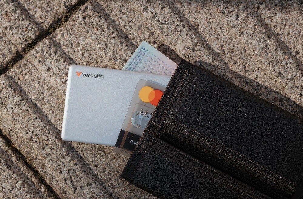 Lokalizator VERBATIM My Finder Card MYFCR-01S Srebrny opis