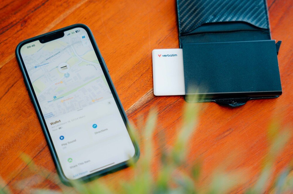 Lokalizator VERBATIM My Finder Card MYFCR-03BSW Czarny/Srebrny/Biały (3 szt.) system Apple Find My działanie położenie tryb zgubienia