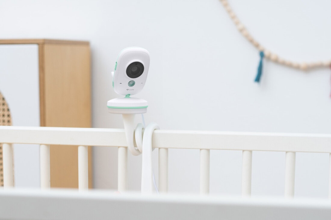 Niania elektroniczna TRUELIFE NannyCam H32 Pro Łatwość montażu wygoda komfort użytkowanie korzystanie kabel