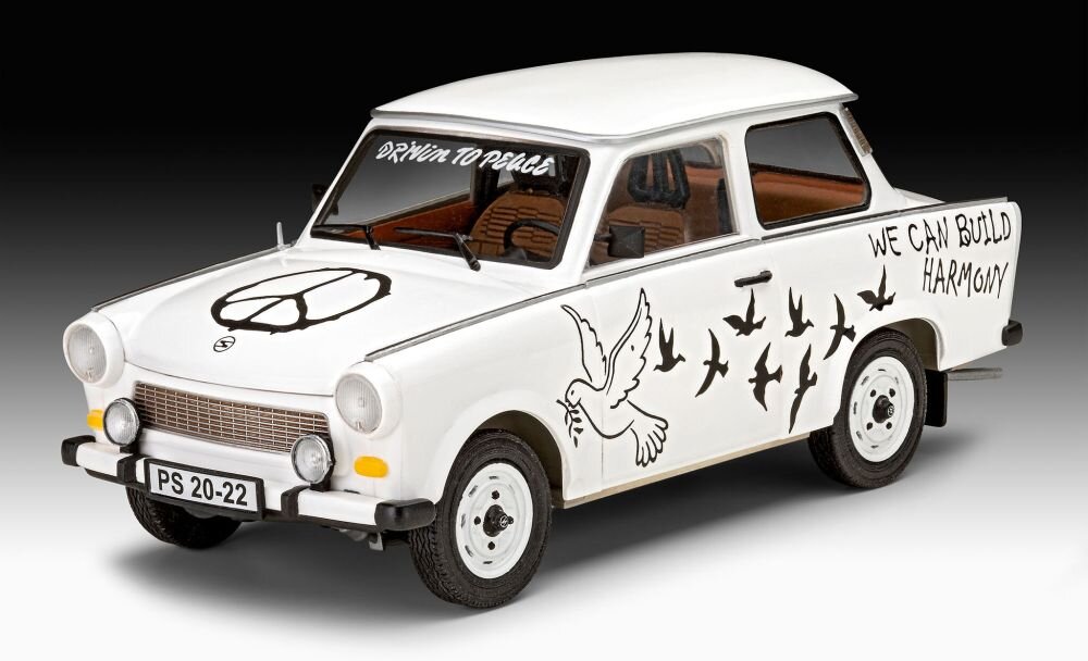 Samochód REVELL Trabant 601 67713 zabawa silnik