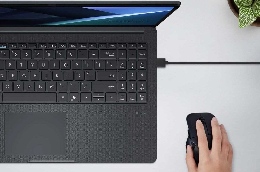 Laptop ExpertBook BM1 P1503 - Klawiatura