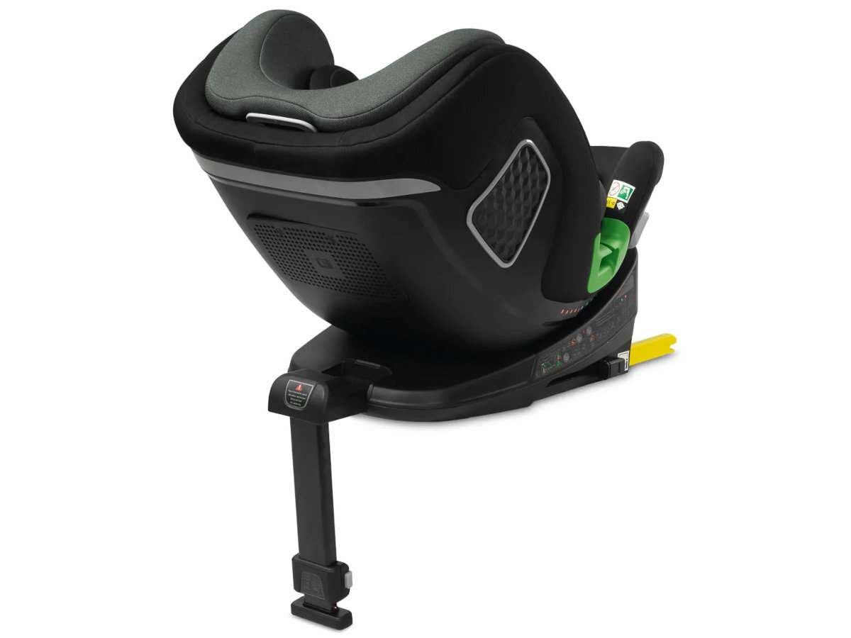 CARETERO Kamptos I-SIZE Caretero Kamptos szerokość 46 cm głębokość 68 cm Regulowana wysokość nogą montażową od 78 do 100 cm - fotelik od tyłu pod kątem na białym tle