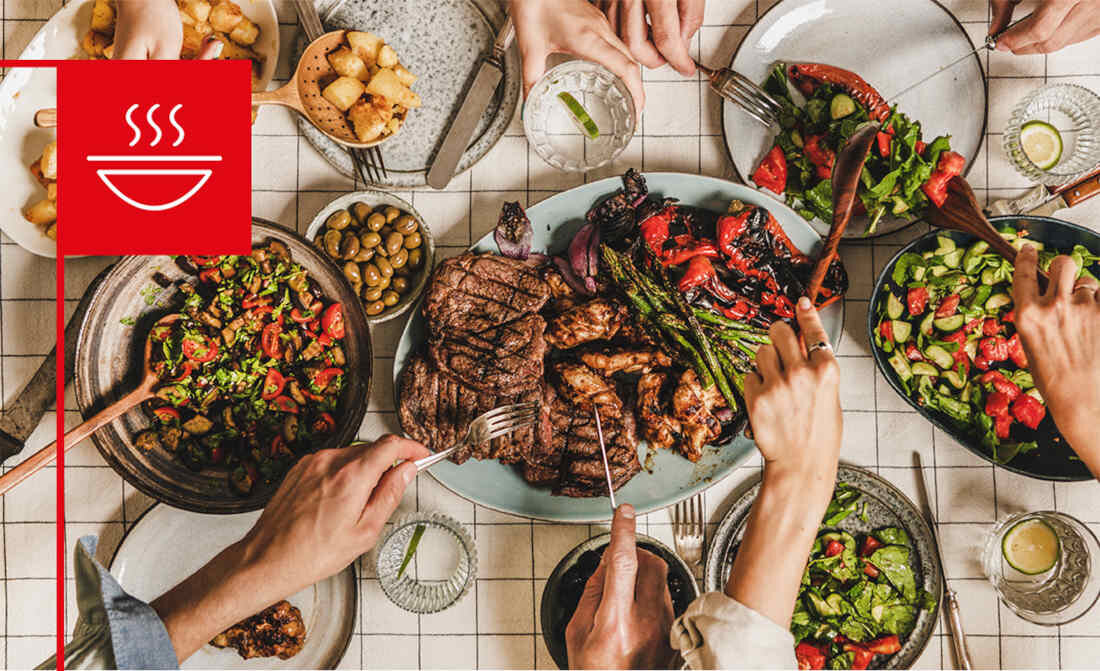 Kuchenka mikrofalowa SHARP YC-MG02E-B Funkcja grillowania