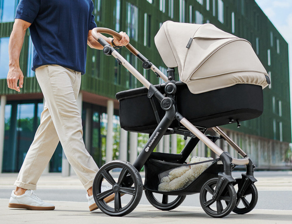 Wózek wielofunkcyjny KINDERKRAFT Moov 2 3w1 Beżowy Regulacja dla dziecka i rodzica Regulowane oparcie podnóżek rączka rodzica  dopasowanie potrzeby