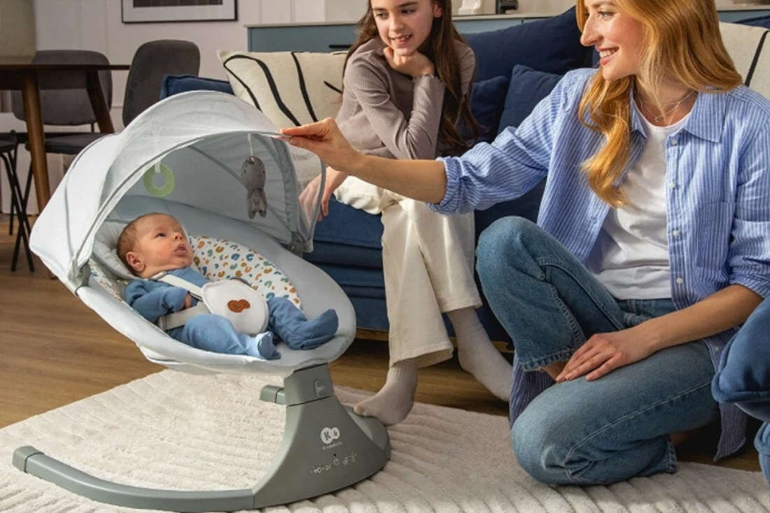 Bujaczek KINDERKRAFT Lumi 2 Ciemnoszary Lekka konstrukcjay waga łatwy do przenoszenia i transportu