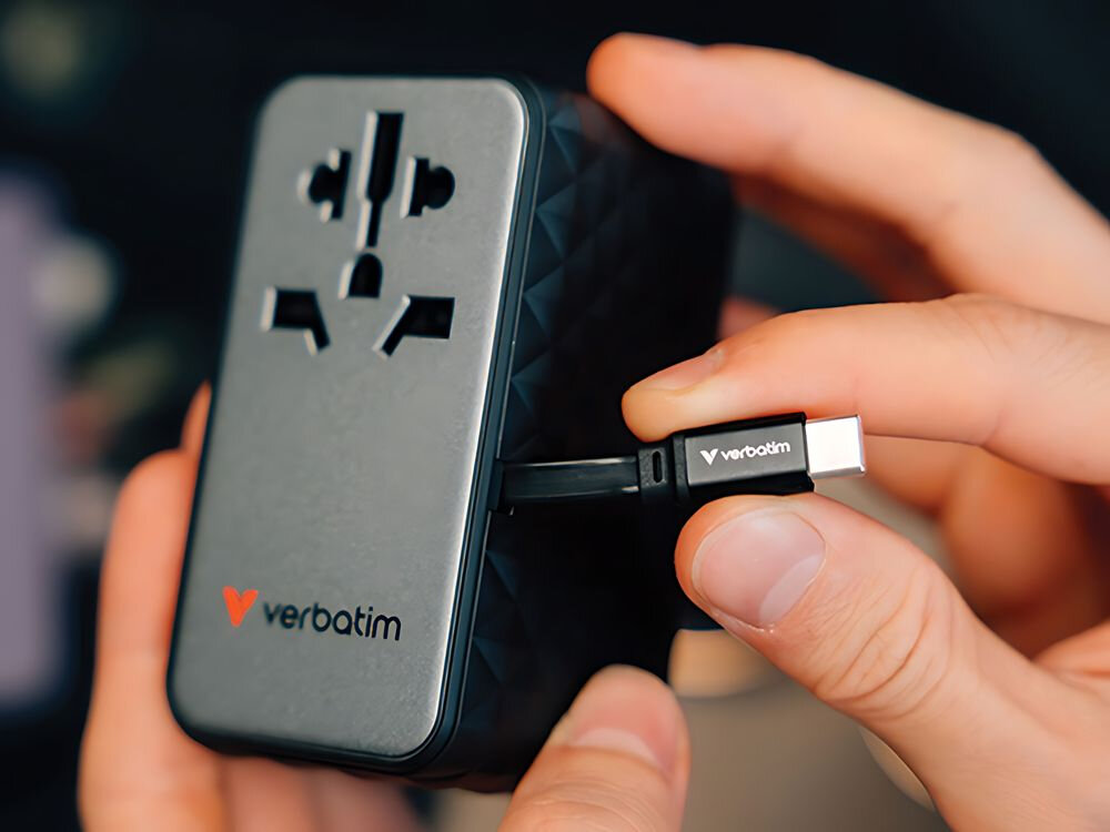 Adapter podróżny Verbatim EU/UK/US GaN CNT-02 Czarny usbc usba ac efektywne ładowanie