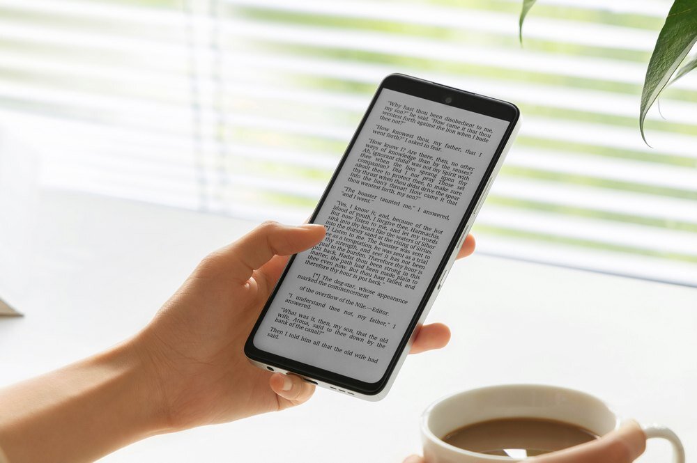 Smartfon TCL 50 Pro NXTPAPER opis