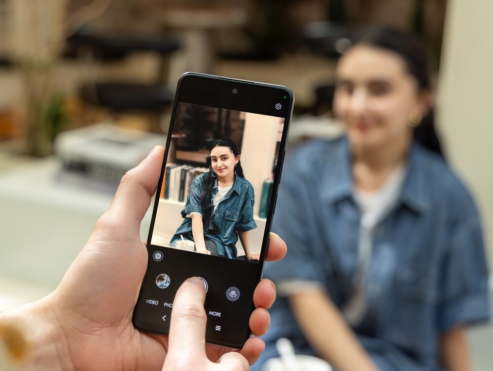 Smartfon TCL 50 Pro NXTPAPER Zdjęcia