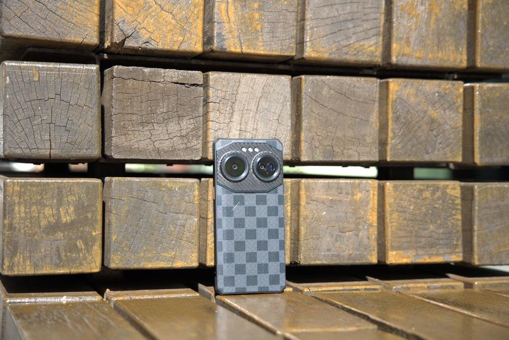 Smartfon IIIF150 Air 3  Zdjęcia