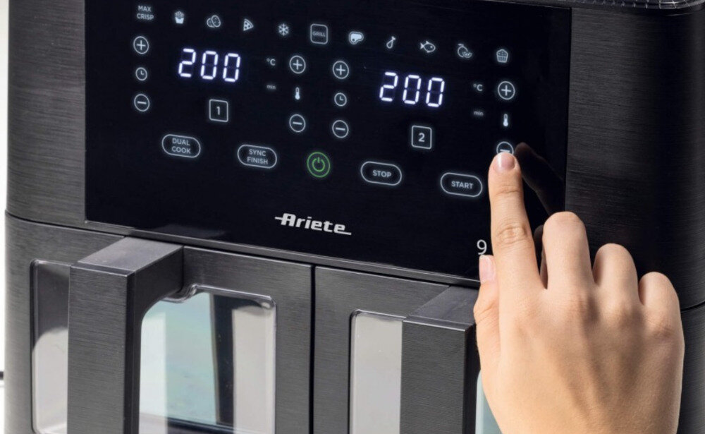 Frytkownica beztłuszczowa ARIETE 4631/00 Air Fryer dotykowy panel sterowania wyświetlacz LCD Przezroczyste fronty komór podświetlenie wnętrza kontrola proces