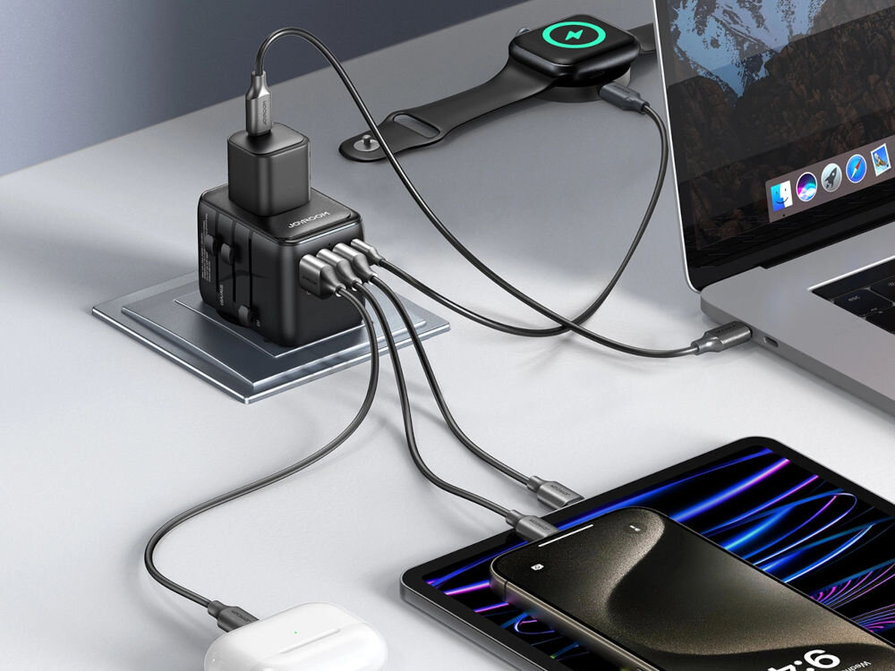 Adapter podróżny JOYROOM JR-TCW01 17W Czarny 5 urządzeń jednocześnie port usb-a usb-c