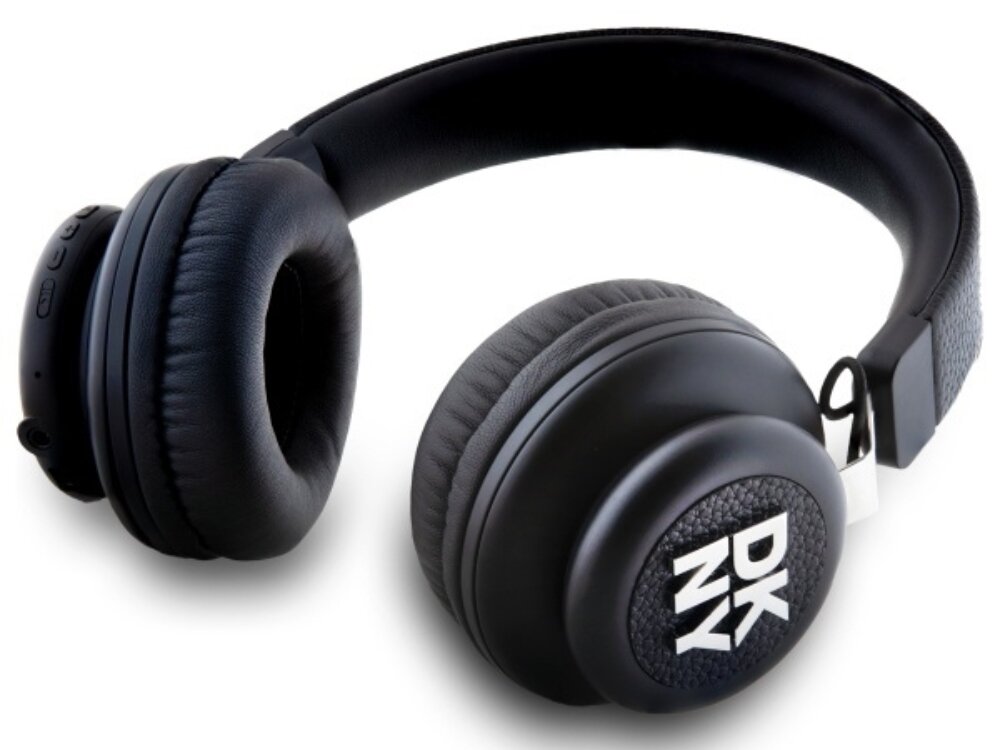 Słuchawki nauszne DKNY DKBHS6PUSLK
			słuchawki na białym tle bluetooth 5.3 voice assistans hands-free calling panel sterowania zmiana głośności przełączanie utworów