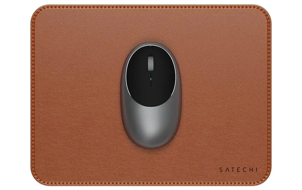 Satechi Vegan-Leather Premium 249 x 190 mm kompaktowym wymiarom - podkładka od góry