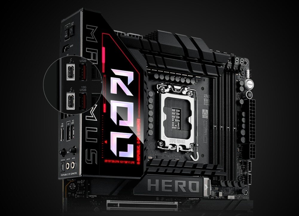 Płyta główna ASUS ROG Maximus Z890 Hero Tylny panel płyty głównej z zaznaczonymi dwoma portami Thunderbolt oznaczonymi ikoną błyskawicy i podpisem '10G USB', porty Thunderbolt 4, ładowanie, prędkość, funkcje