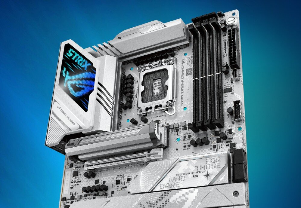 Płyta główna ASUS ROG Strix Z890-A Gaming WiFi Widok całej płyty głównej z białymi elementami chłodzącymi na czarnym laminacie na cieniowanym niebieskim tle, układ zasilania, płyta PCB, komponenty