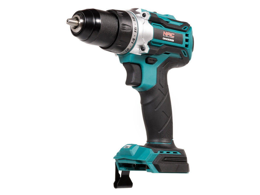 Wiertarko-wkrętarka akumulatorowa NAC CDB-50-BL-LI-20V widok na narzedzie pod skosem bez akumulatora akumulator Li-Ion z serii NAC 20 V technologia litowo-jonowa swobodna praca