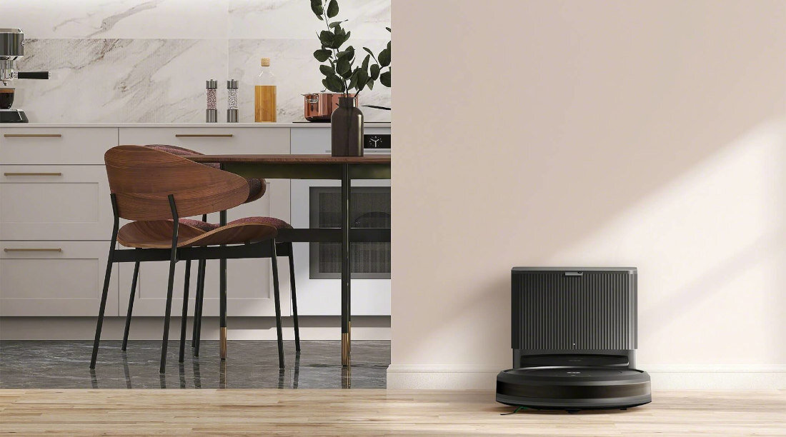 Robot sprzątający IROBOT Romba Combo Essential 2 Czarny Skuteczne czyszczenie czujniki nawigacyjne elegancka budowa niski profil kurz brud kompaktowy rozmiar