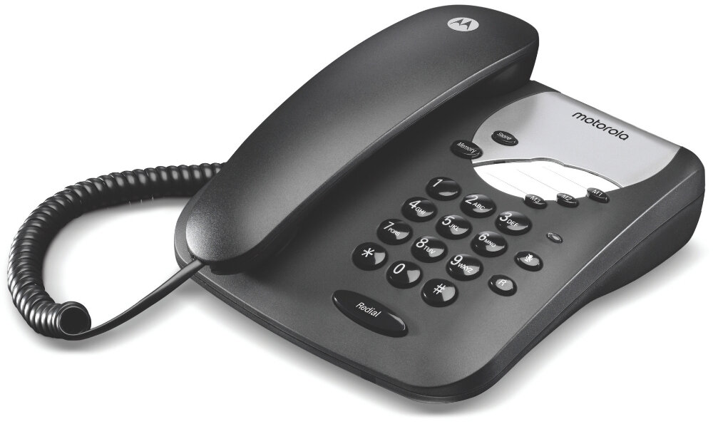 Czarny telefon stacjonarny z klawiaturą numeryczną i przyciskiem \'Redial\'. Na obudowie widoczne jest logo \'motorola\'.