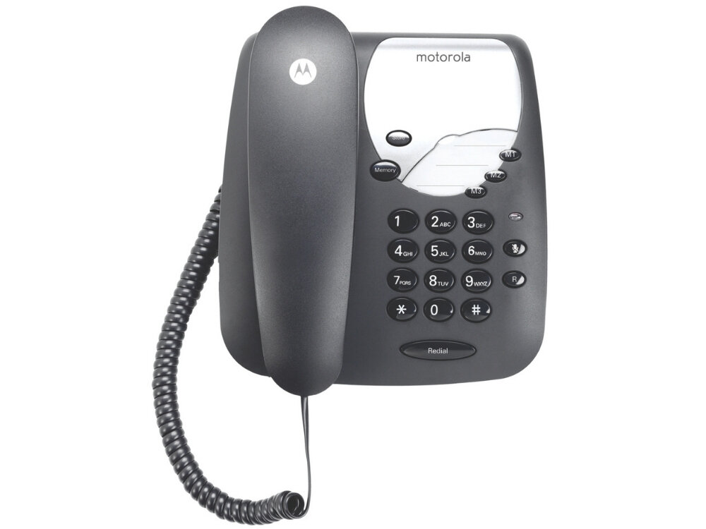 Czarny telefon stacjonarny z logo motorola, posiadający klawiaturę numeryczną oraz przyciski funkcyjne takie jak \'Memory\' i \'Redial\'.