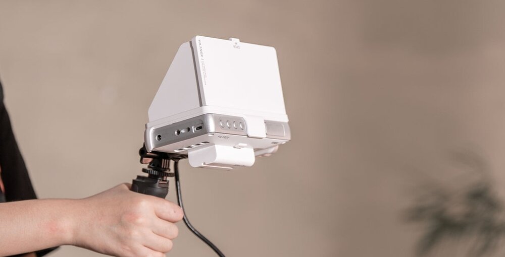 Monitor podglądowy VILTROX DC-V1 5.5 Jasność