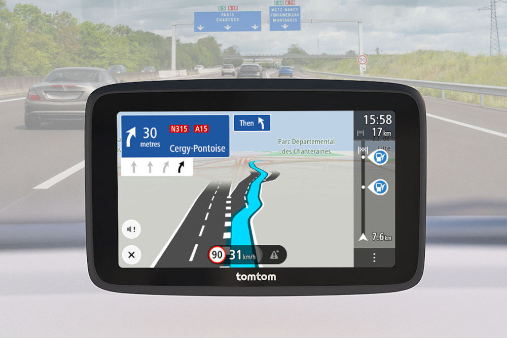 Nawigacja TOMTOM GO Classic 5 - Uniwersalne złącze USB-C