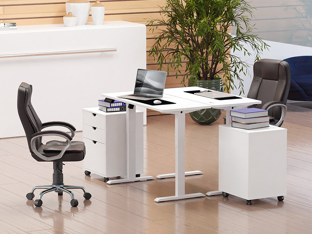 Biurko LVN SYSTEM Control Series 120 Biały prezentacja biurka w biurze w codziennym użytkowaniu