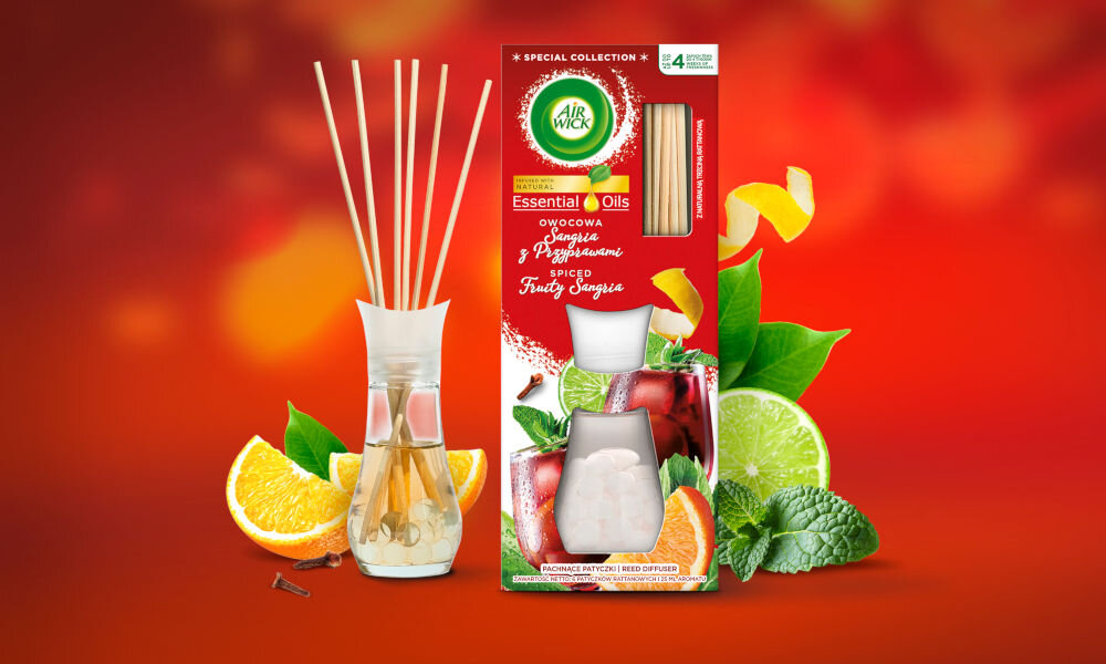 Patyczki zapachowe AIR WICK Essential Oils Owocowa Sangria z przyprawami 30 ml