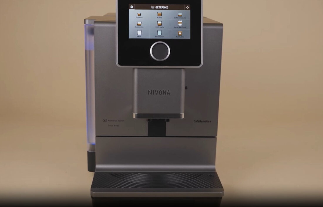 Ekspres NIVONA Nicr 970 Srebrny Przyjemność każdego dnia wygląd design tło prezentacja wizualizacja