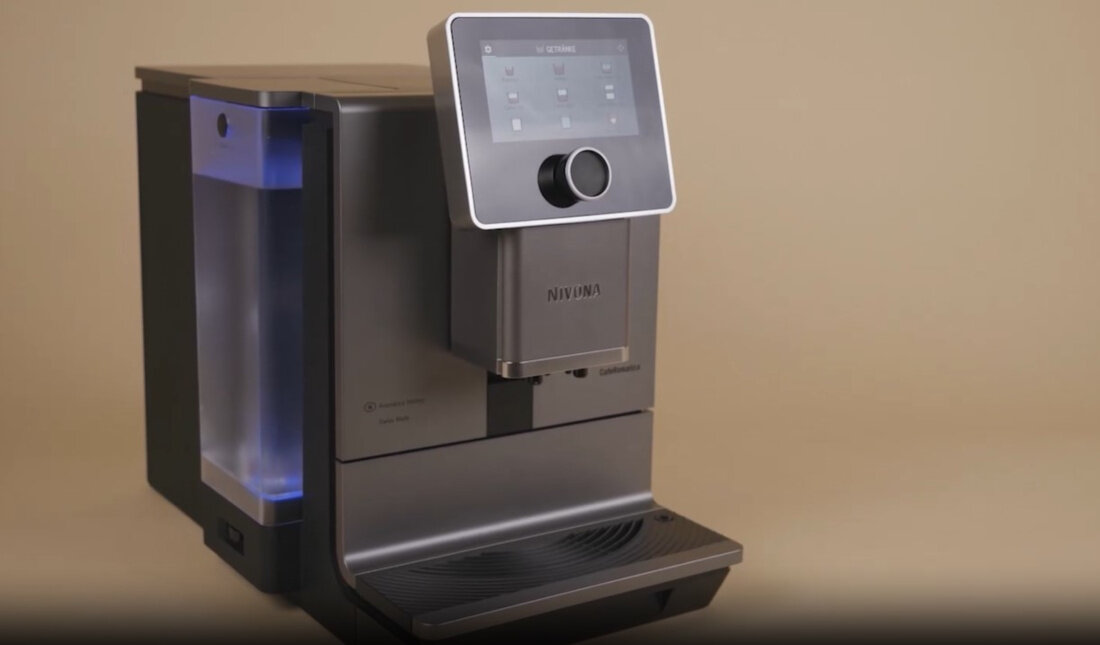 Ekspres NIVONA Nicr 970 Srebrny Przepisy dopasowane do Ciebie Funkcja „Moja Kawa” do 9 wariantów napojów ustawienia  odtwarza je jednym dotknięciem