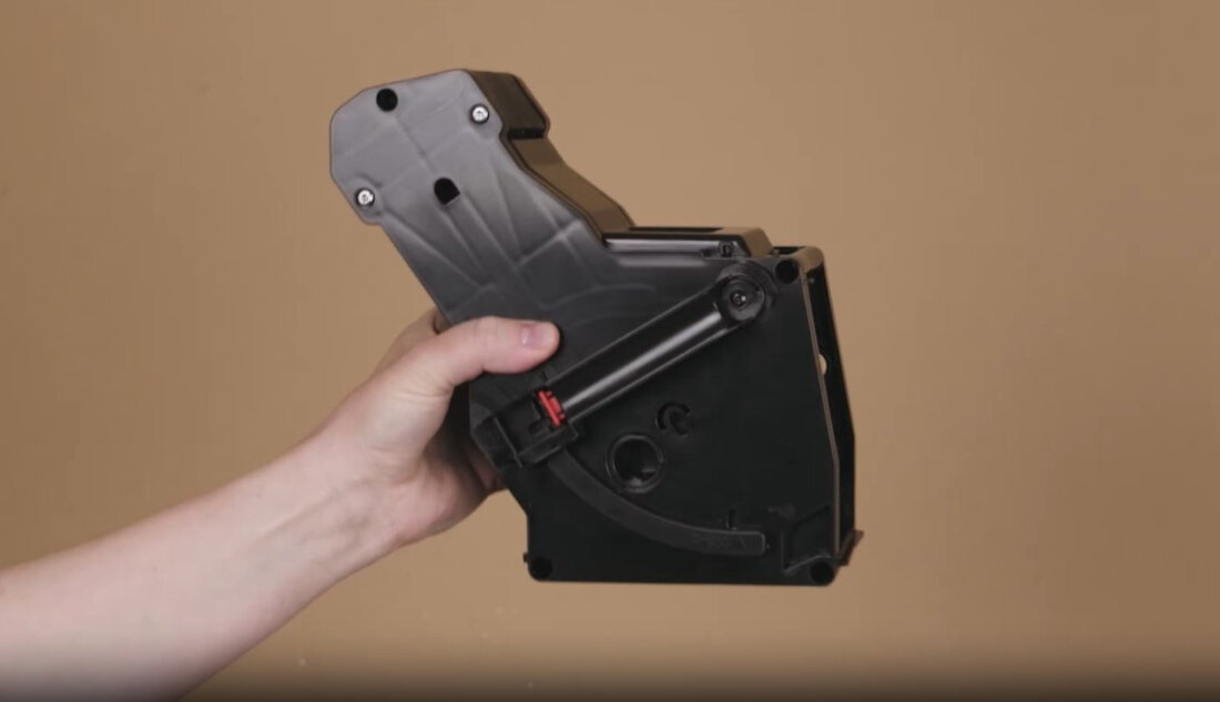 Ekspres NIVONA Nicr 970 Srebrny Prosta pielęgnacja Automatyczne programy czyszczenia, odkamieniania i płukania wyjmowany moduł zaparzający higiena