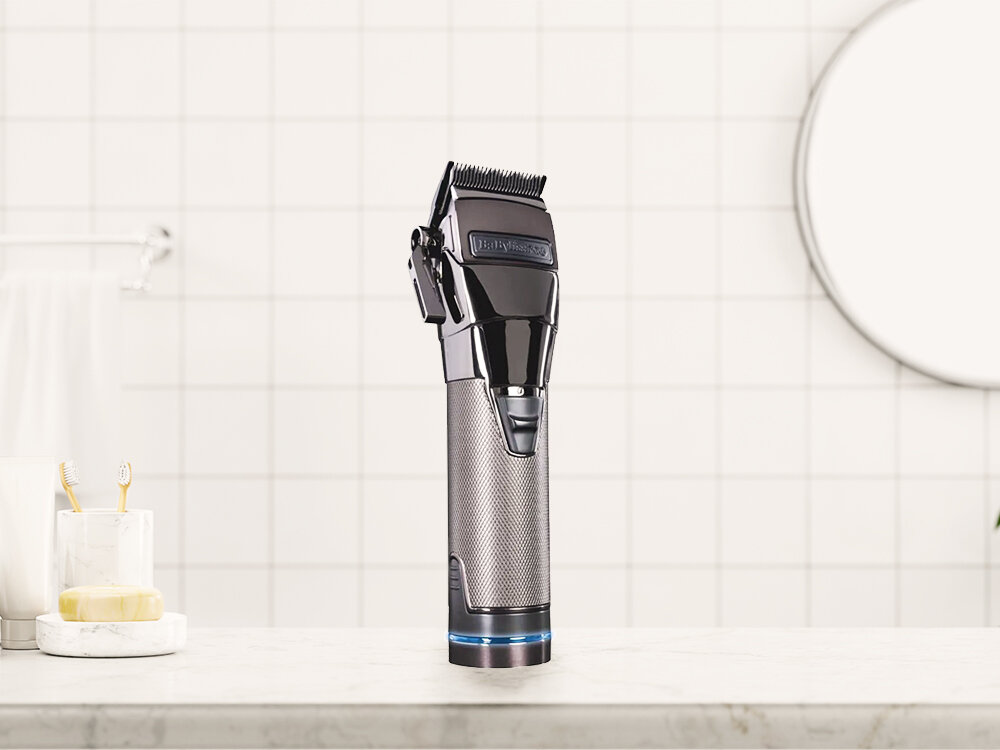 Strzyżarka BABYLISS Pro FX895E praktyczne funkcje potęzny silnik cyfrowy precyzja wygoda pracy solidna metalowa konstrukcja funkcjonalne rozwiązania techniczne dla profesjonalistów jakość trwałość domowa pielęgnacja