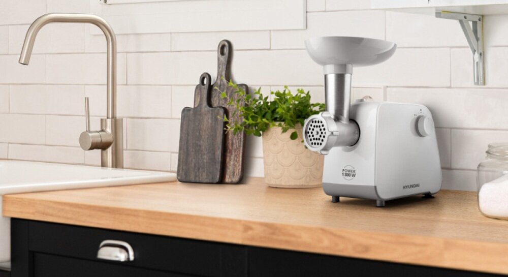 Maszynka do mięsa HYUNDAI MG740 kv początek opisu