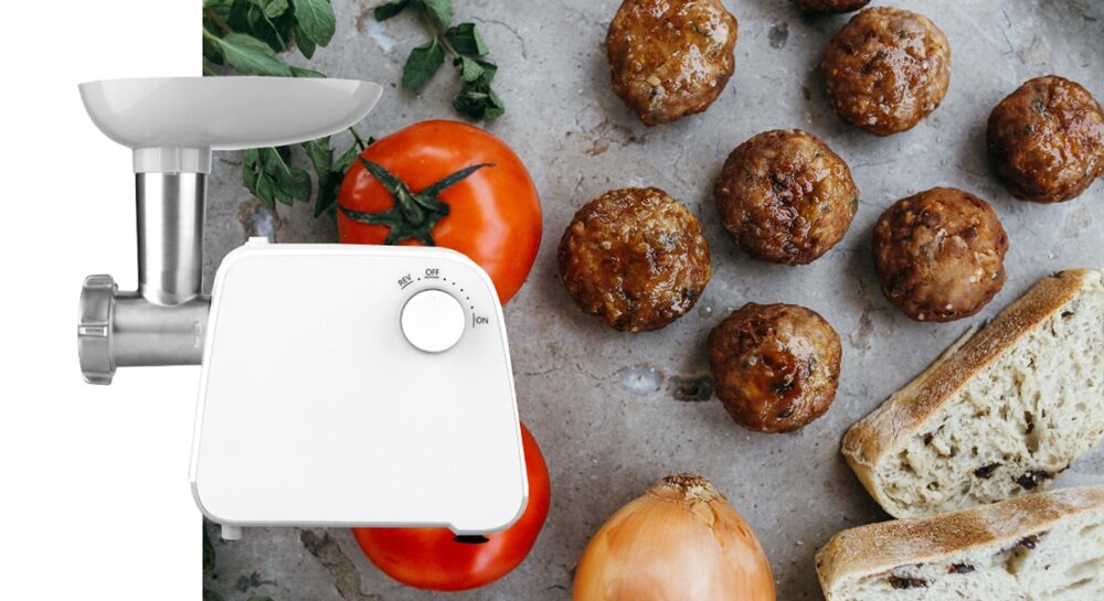 Maszynka do mięsa HYUNDAI MG740 antyposlizgowe nóżki, niewielka konstrukcja, funkcja revers