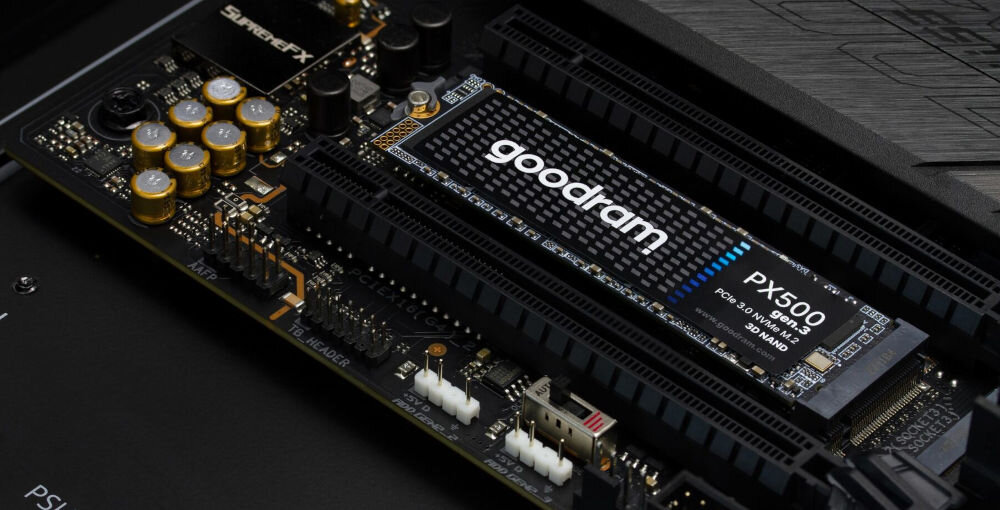 Komputer XQUANTUM XQR5R16S1TBWF-XA22WP R5-5500GT 16GB RAM 1TB SSD DVD WiFi Windows 11 Professional
					interfejs PCIe 3.0 x4 prędkość odczytu do 3300 MB/s zapisu do 2700 MB/s technologie Error Correction Code (ECC)
					Wear Leveling funkcja Thermal Throttling