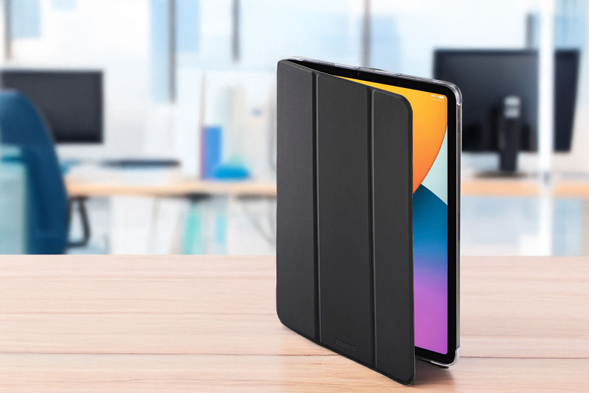 Etui na iPad HAMA Fold Clear Czarny Praktyczne miejsce na rysik