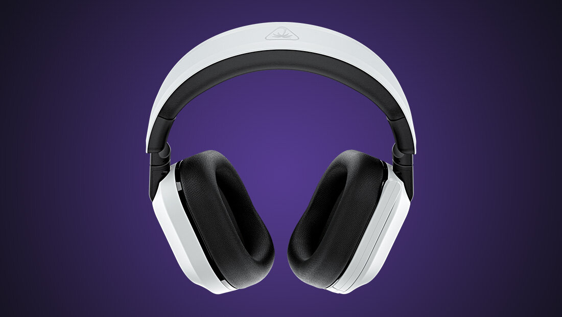 Turtle Beach Stealth 600 - biale sluchawki na fioletowym tle, akumulator, praca, wygoda, stabilnosc