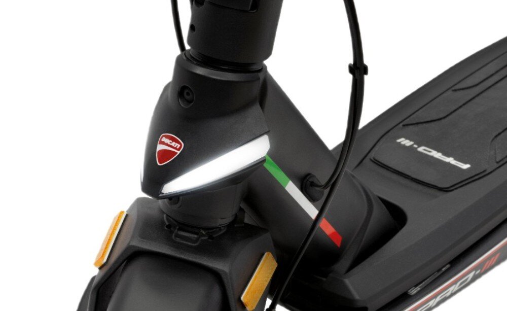 Hulajnoga elektryczna DUCATI Pro III AS 50km 350W 10