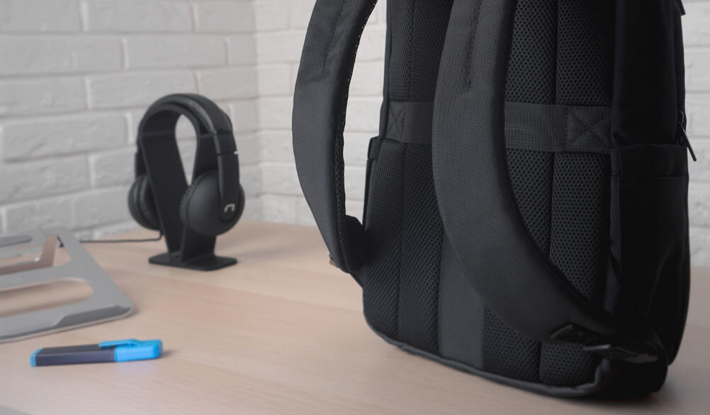 Plecak na laptopa NATEC Kudu Plus 15.6 cali Czarny ergonomiczny wentylowany panel tylni regulowane szelki wypełnione miękką grubą pianką uniwersalny system trolley
