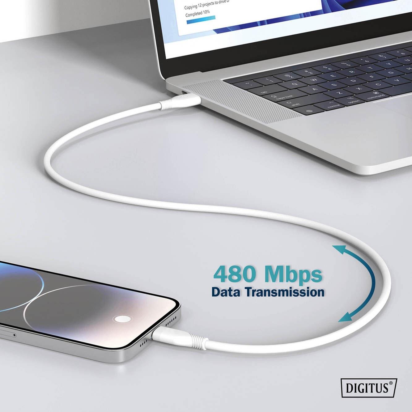 Na obrazie widać biały kabel USB-C podłączony do laptopa i smartfona. Widoczny jest napis \'480 Mbps Data Transmission\' oraz logo \'DIGITUS\'.