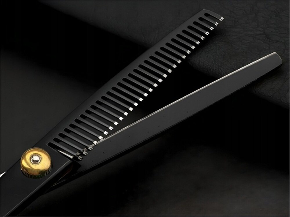 Zestaw ALPHA Barberski BAR-02 grzebienie, spinki, pędzele, peleryna ochronna