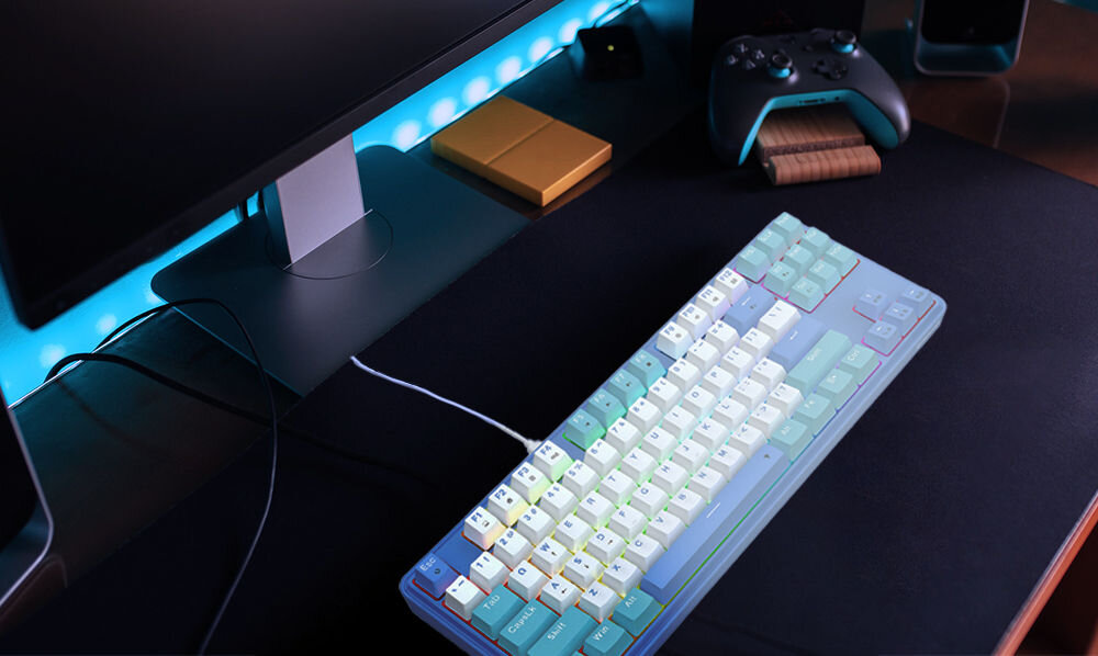 Klawiatura REDRAGON K707WBB-RGB StarBlade
zyskaj przewagę w grze, produkt na biurku, monitor, gamepad