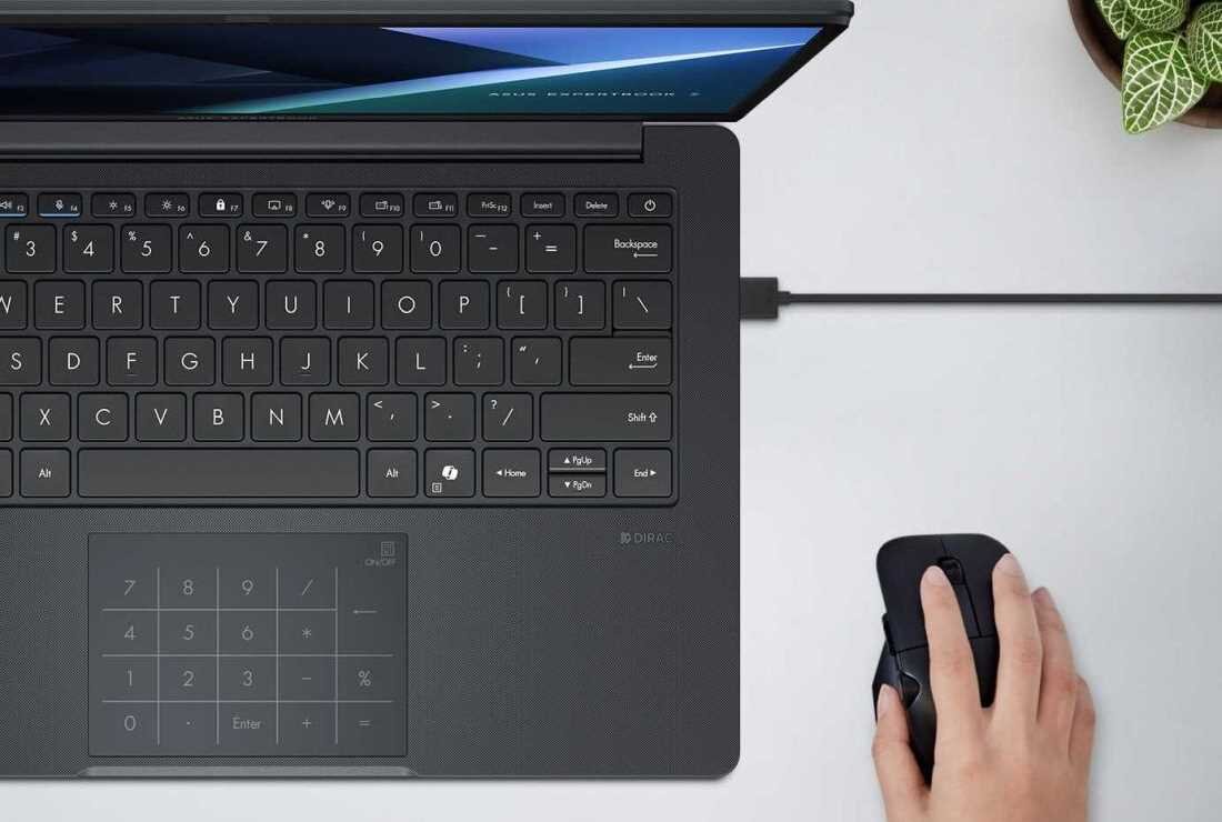 Laptop ExpertBook BM1 - Klawiatura