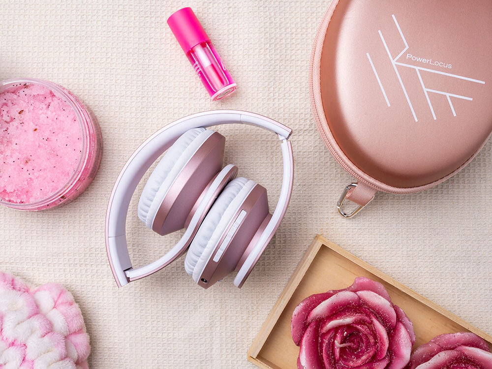 PowerLocus P2 Bluetooth 5.3 mikrofon redukcja szumów rozmowy telefoniczne wideokonferencje, złożone słuchawki nauszne leżące na stole