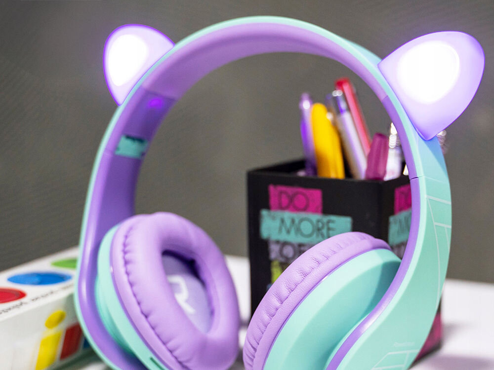 Słuchawki POWERLOCUS P2 Kids składane wytrzymałe z etui ochronnym, słuchawki nauszne stojące na stole