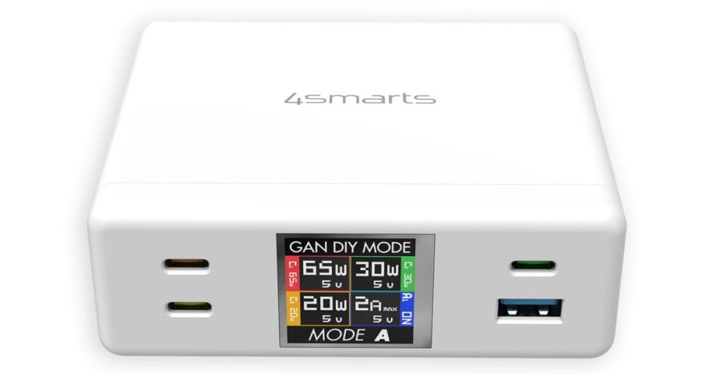 4SMARTS DIY Mode GaN 130 W Zintegrowany ekran TFT monitorować moc wyjściową każdego portu - przód stacji ładującej na białym tle